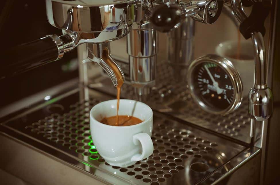 The 10 Best Espresso and Cappuccino Machines of 2022 - Rhythm of the Home