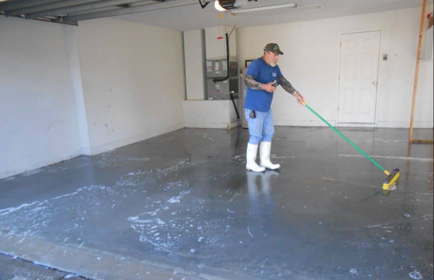 How to Repair Cracks in Concrete Floors – Rhythm of the Home