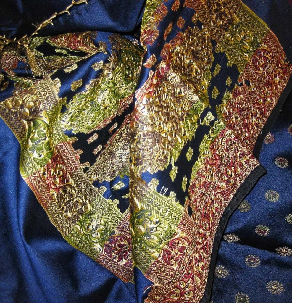 brocade shawl