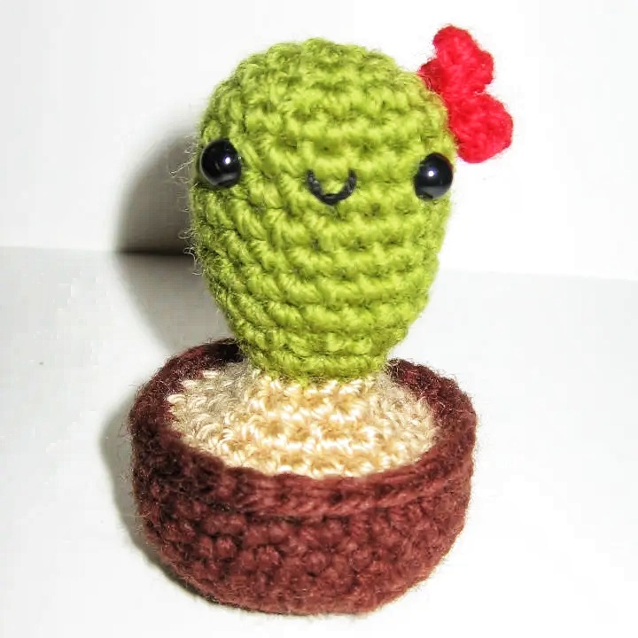 Tiny Cactus Crochet