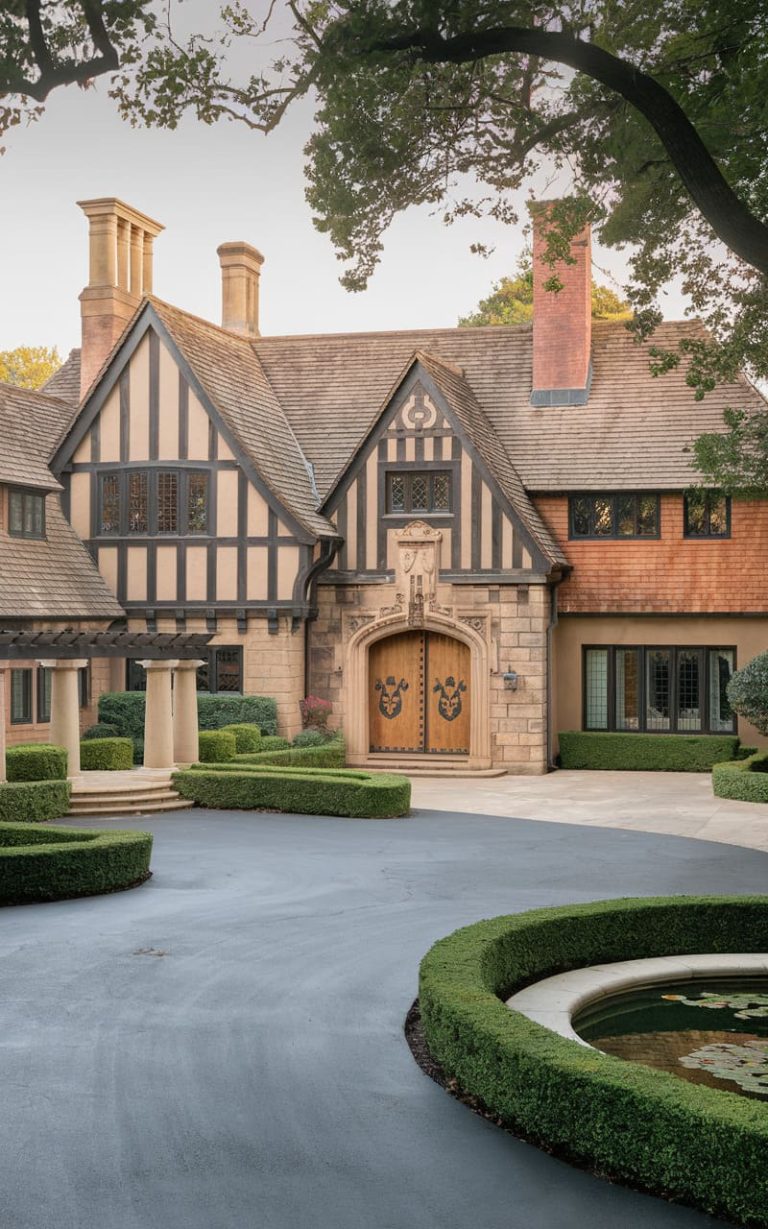 150 Beautiful Tudor Mansions – Rhythm of the Home