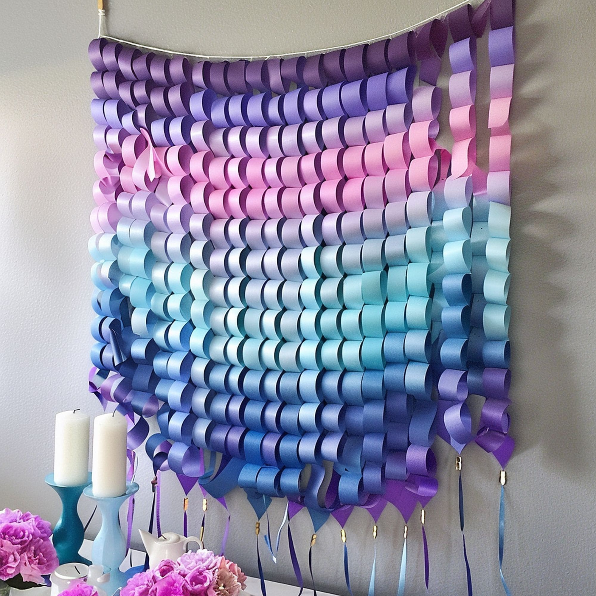 DIY Ombre Paper Chains Wall Decoration