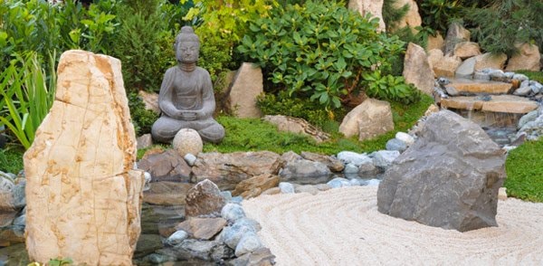How to Make a Zen Garden