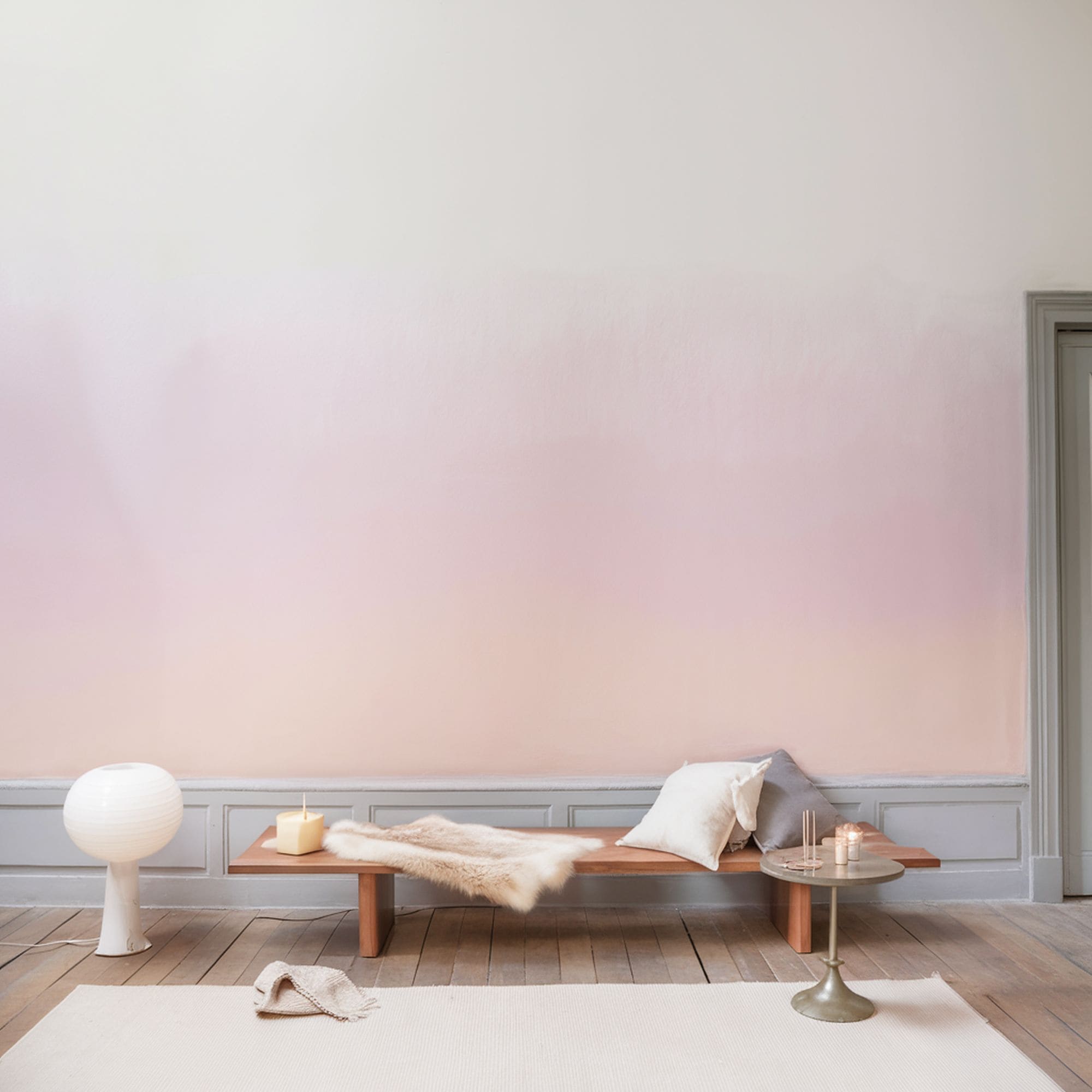 Peachy Tone Ombre Wall