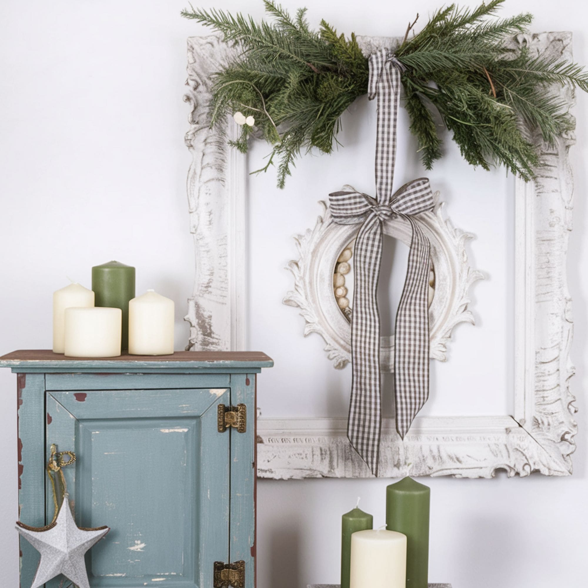 Ornate Vintage White Frame With Decorations