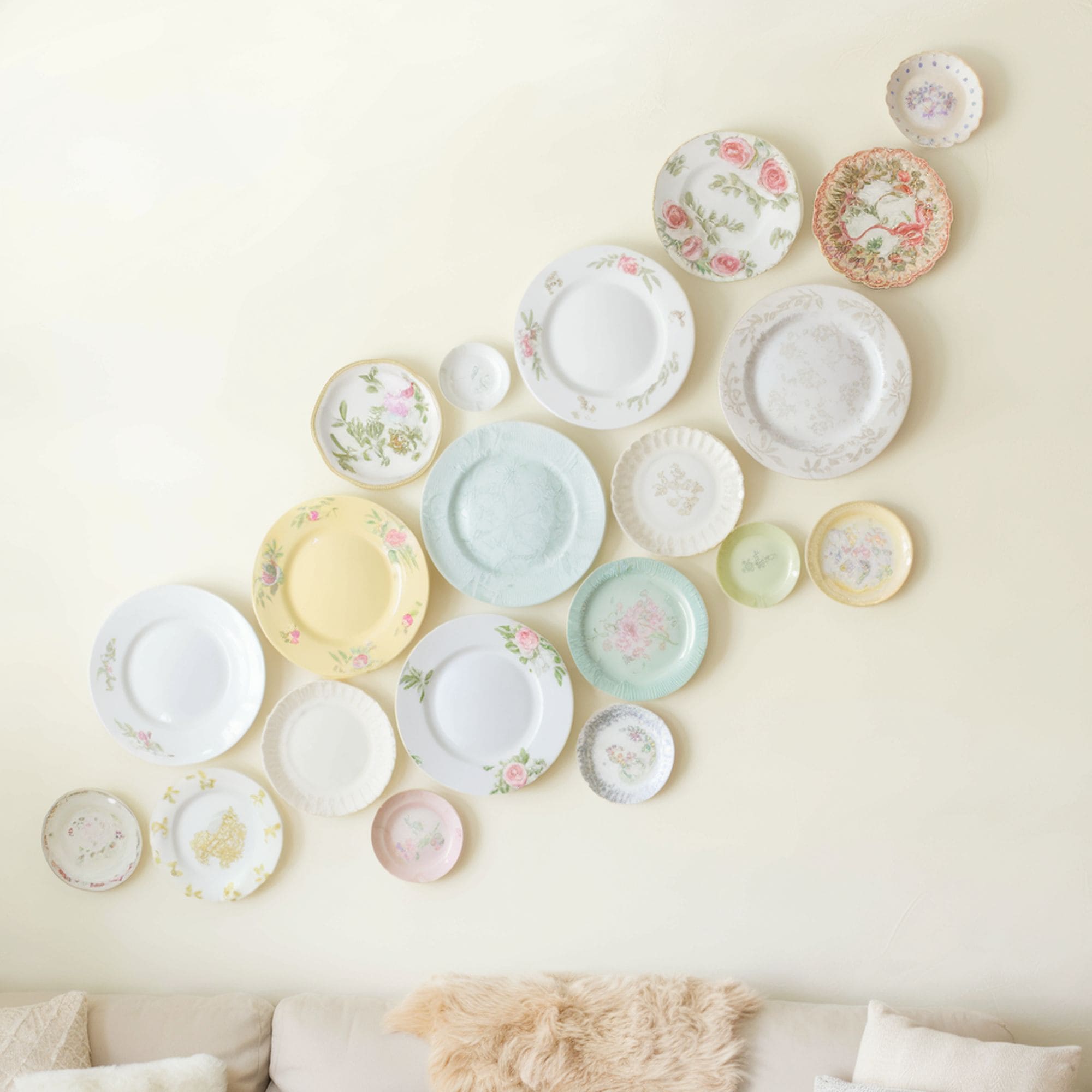 Floral Patterned Decorative Plates