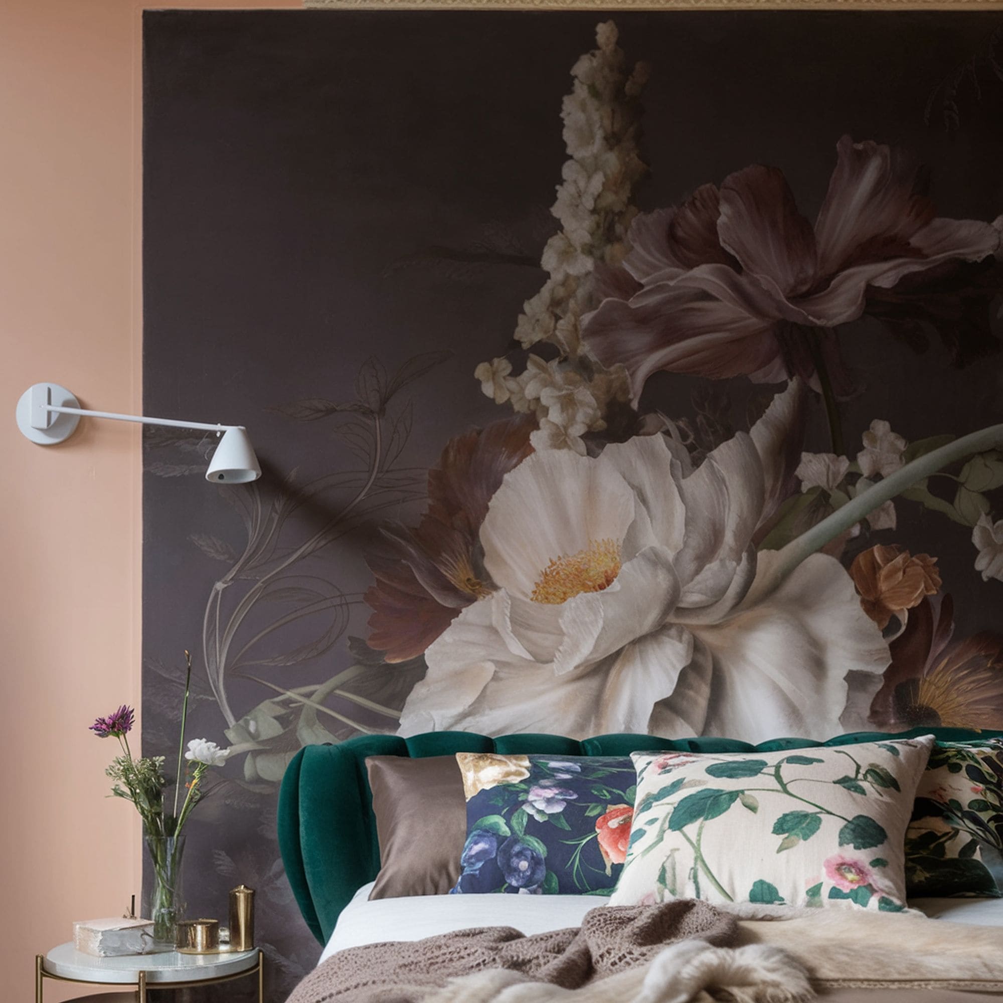 Modern Floral Patterned Bedroom