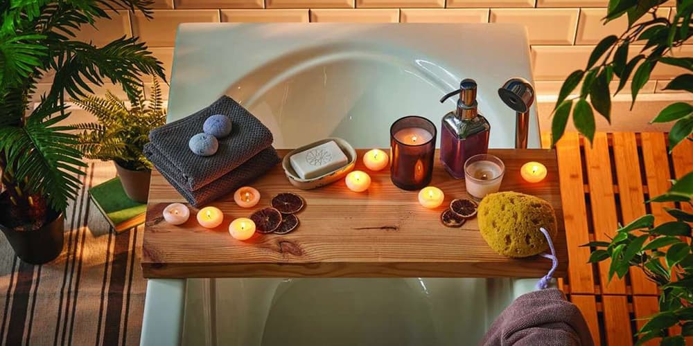 10 Ways to Make Your Home Smell Like a Spa
