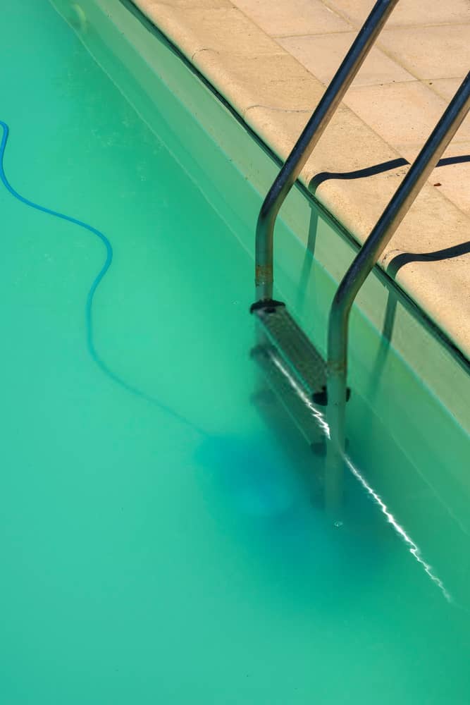 7 Causes and Solutions for Cloudy Pool Water