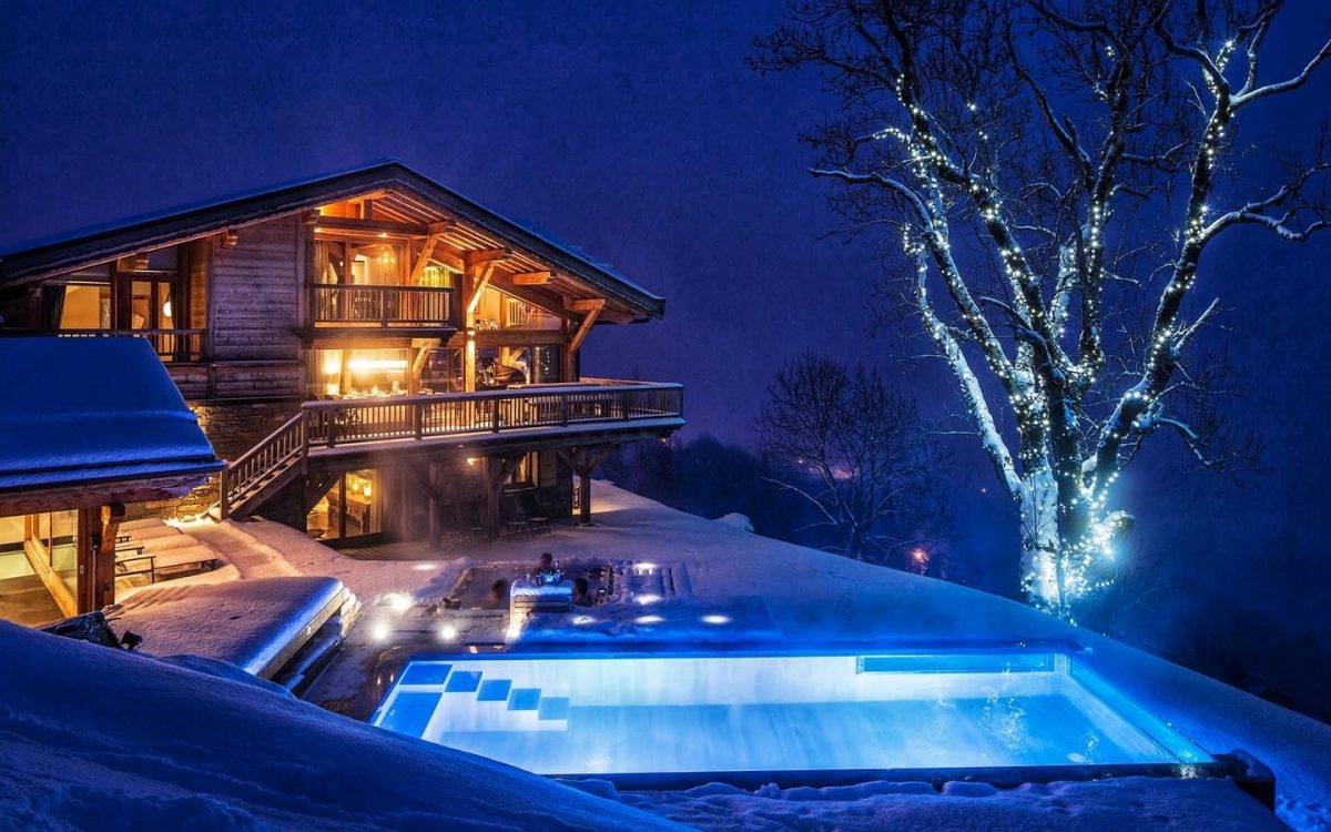 10 Impressive Chalet Style Homes