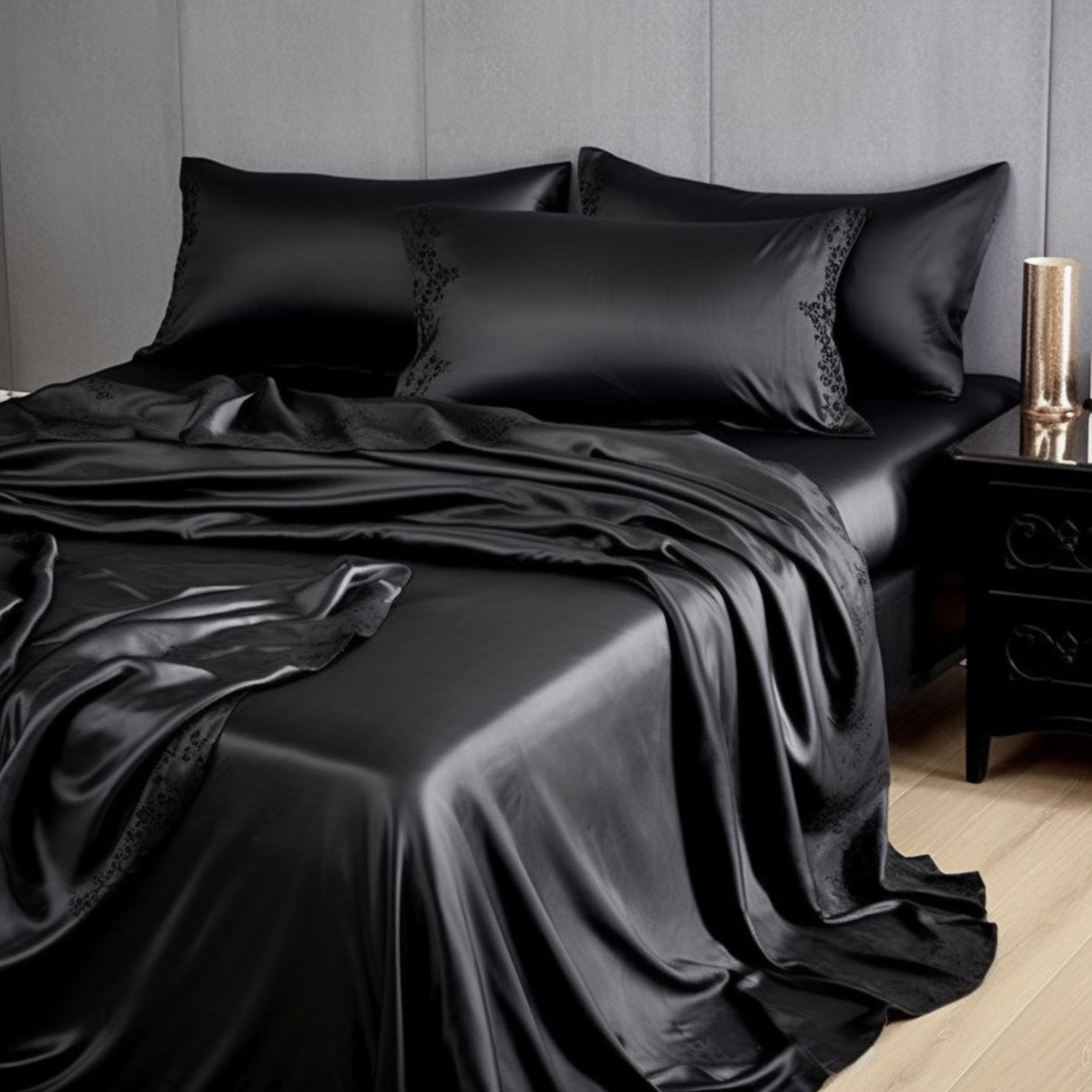 Black Bed Sheets