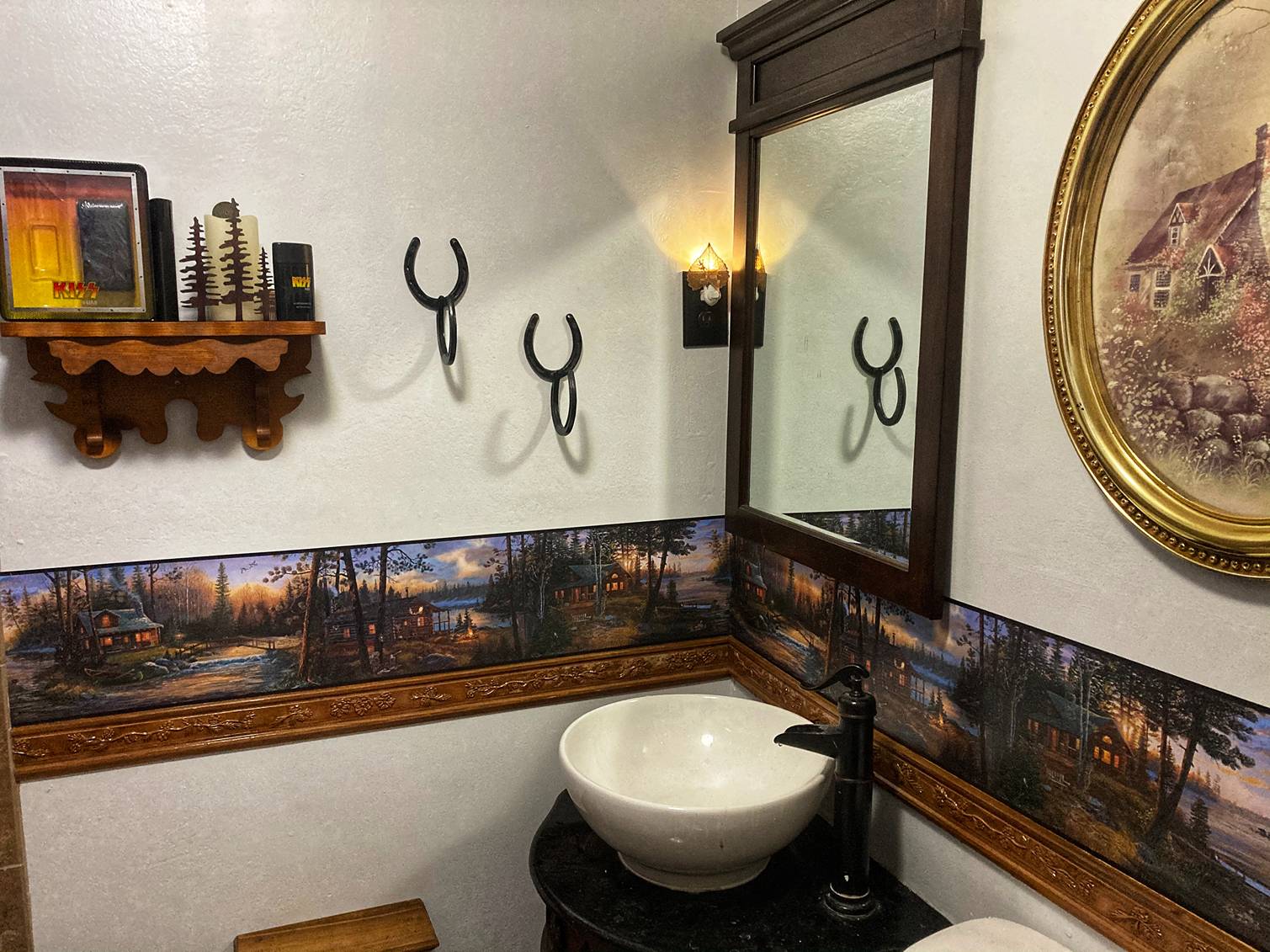 Cozy Cabin Wallpaper Borders