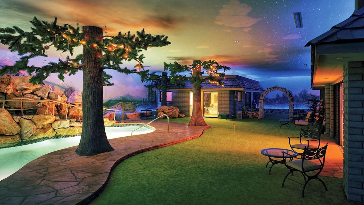 Underground Bunker Backroom