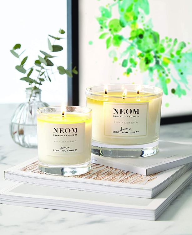 NEOM Feel Refreshed Scent Candle