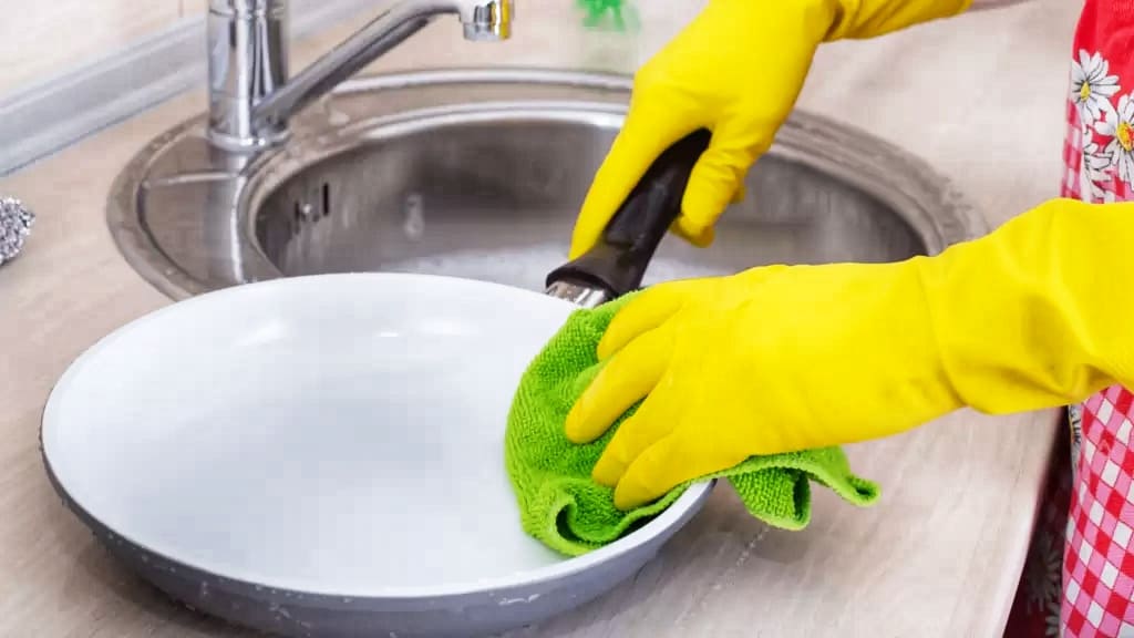 Washing Ceramic Pan By Hand