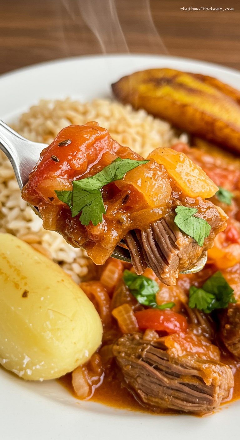 Sudado de Res: Homestyle Beef Chuck Braise – Closeup