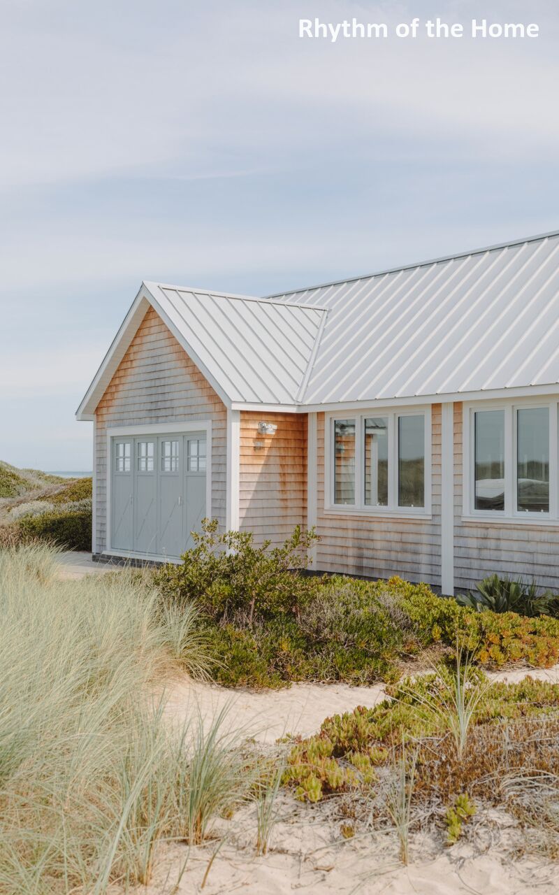 Cedar Shake Dune Coach/Carriage Home